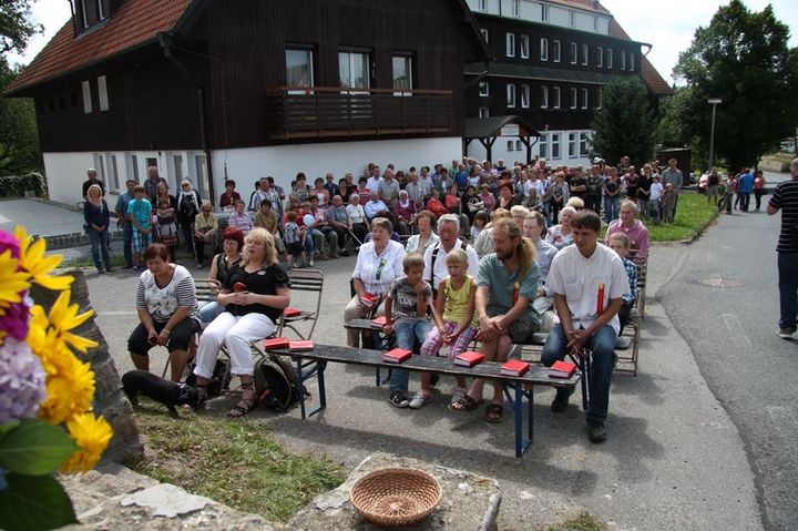 Setkání rodáků a přátel obce Olešná