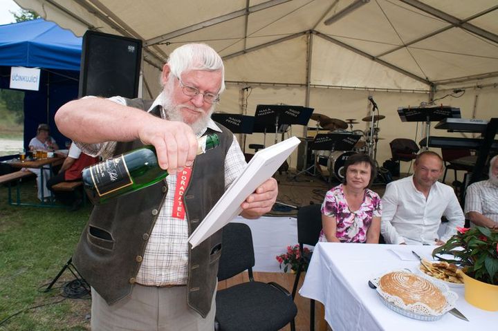 Setkání rodáků a přátel obce Olešná